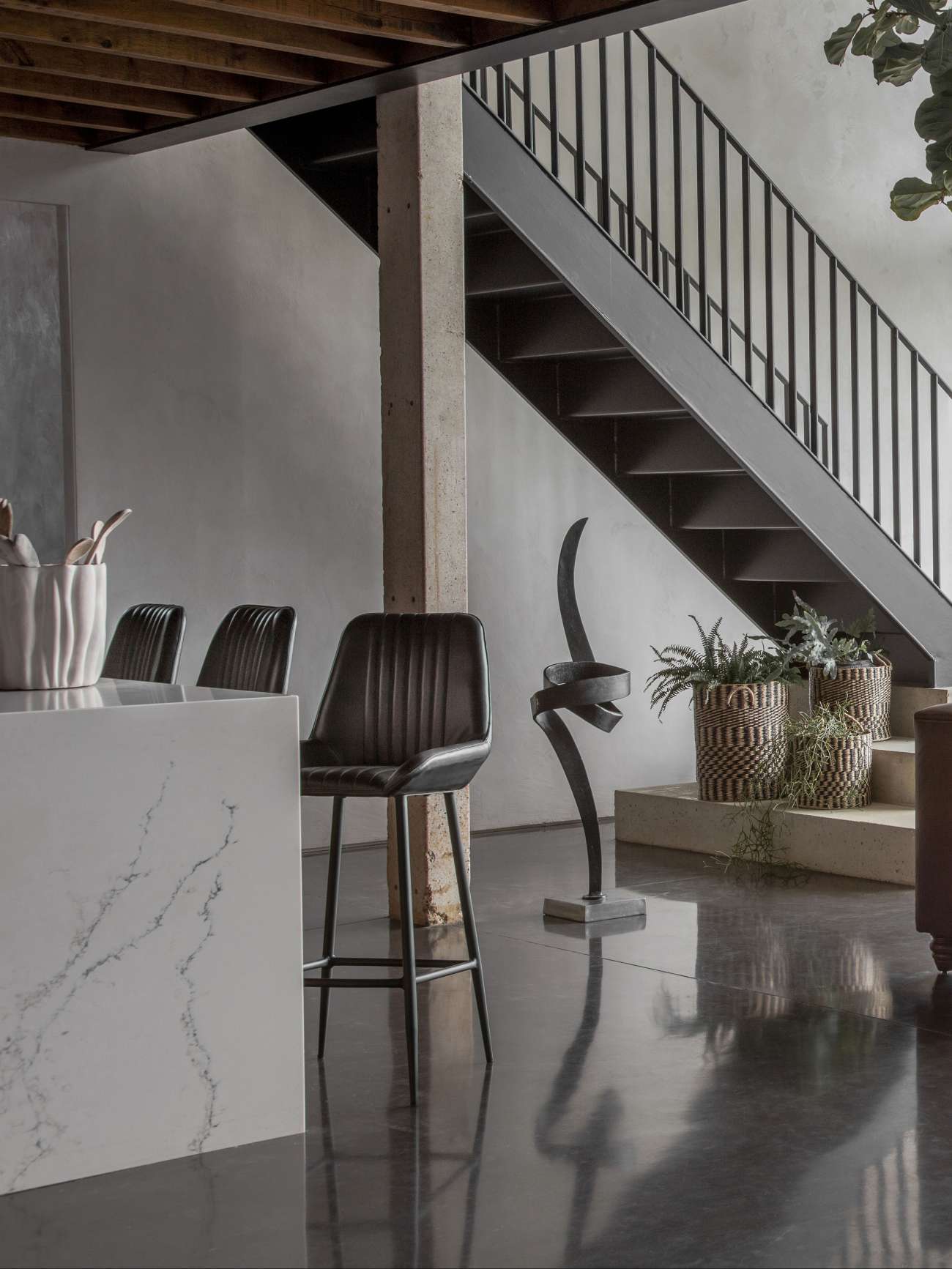 Set of 2 Pembroke Leather Bar Stools in Charcoal